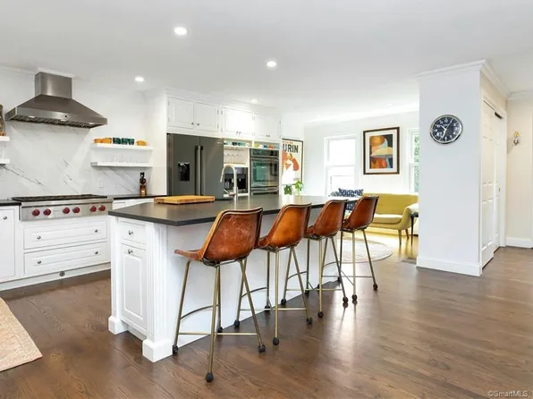 274 Rowayton Avenue, Norwalk, CT 06853