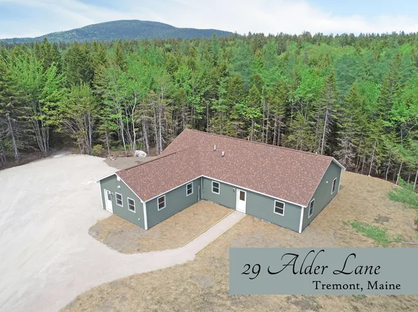 29 Alder Lane, Tremont, ME 04612