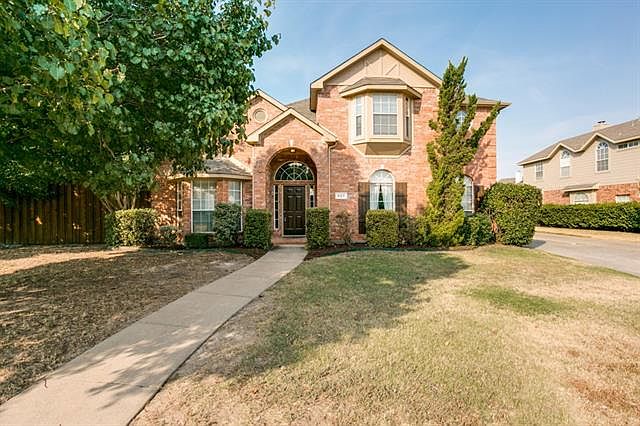 1st image of 427 Ambrose Dr