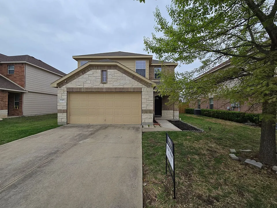 5302 Lyra Dr