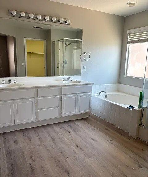 14848 Grasshopper Ct — Photo 10