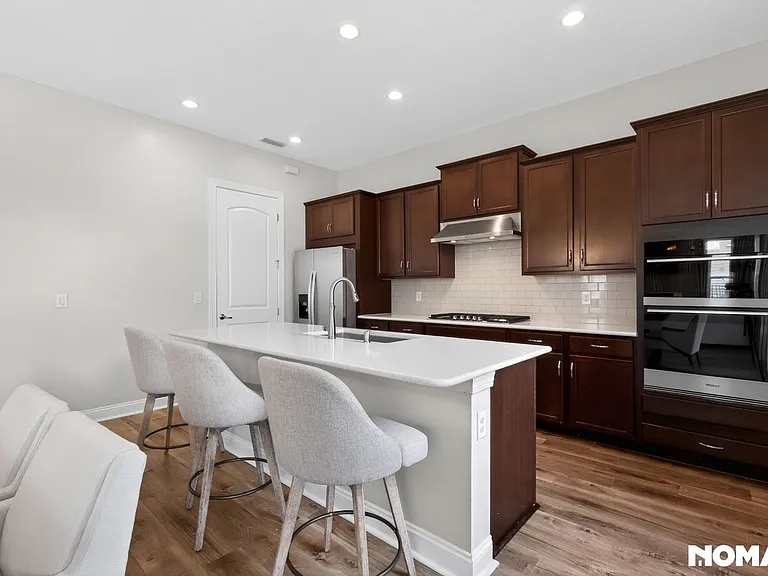 98 Permit Ct — Photo 7