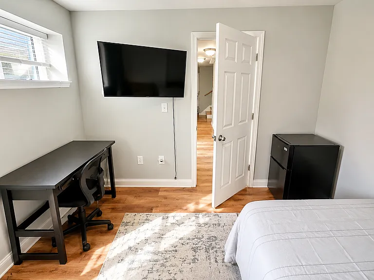 9 Noyes Pl #1A — Photo 6