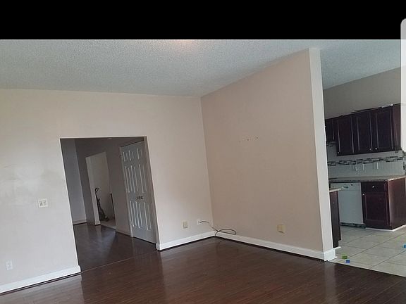 3rd image of 5315 Harmon Pl