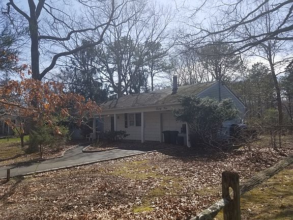 2nd image of 24 Trainor Ave