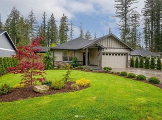 6134 Shamrock Rd, Maple Falls, WA 98266