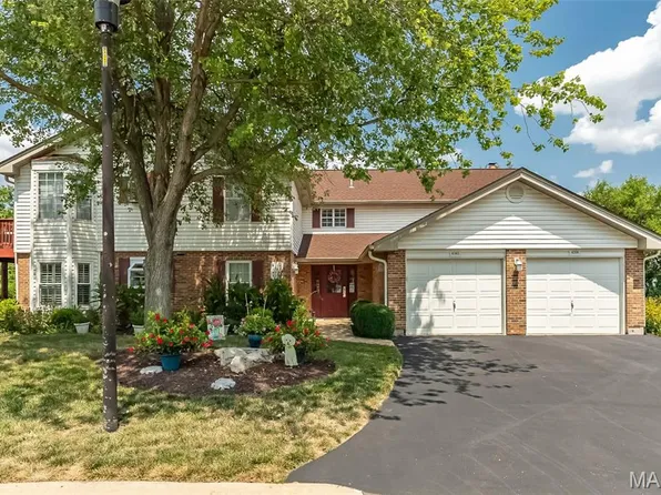 4362 Colony Gardens Dr, Saint Louis, MO 63125