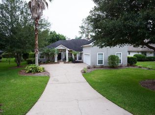 1746 Fiddlers Ridge Dr, Fleming Island, FL 32003