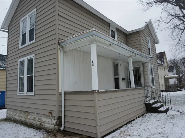 48 W Doughty St, Dunkirk, NY 14048