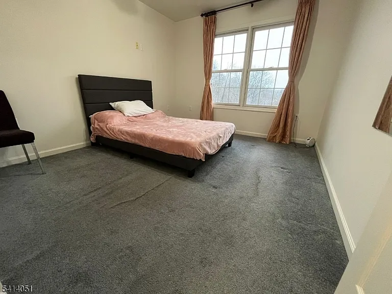 18 Ashley Ct — Photo 38