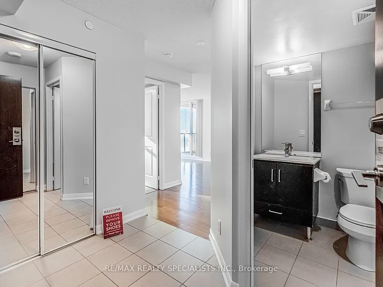 215 Sherway Gardens Rd #1607 — Photo 5
