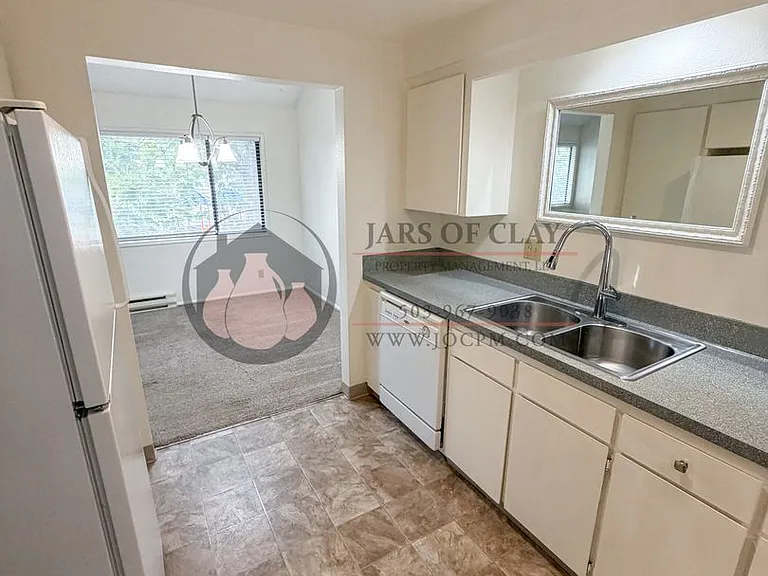1214-1224 Dorval Ave NW — Photo 5