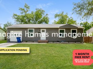 8711 W 101st St, Overland Park, KS 66212