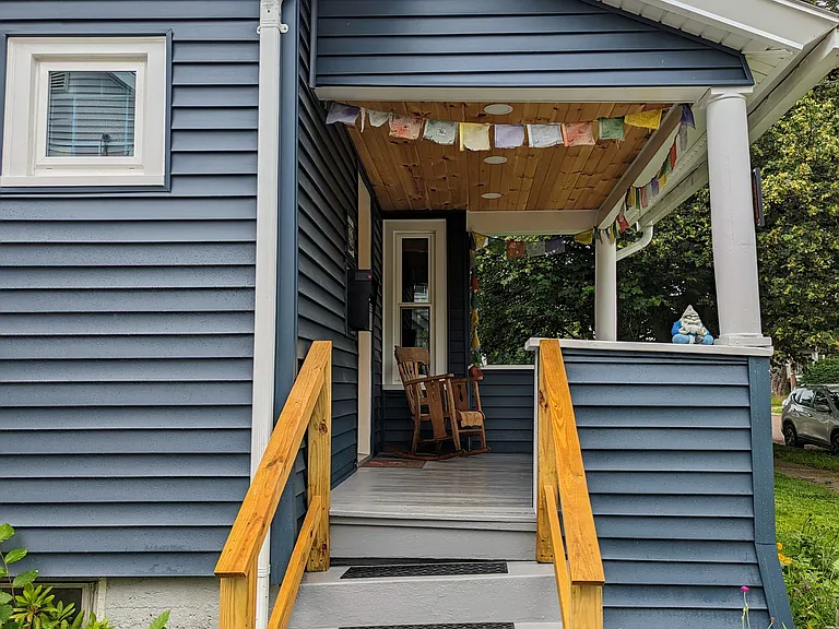 44 Russell St — Photo 35