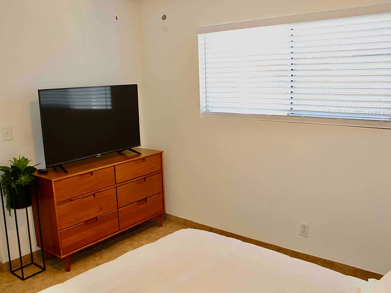 5525 E Thomas Rd #B11 — Photo 37