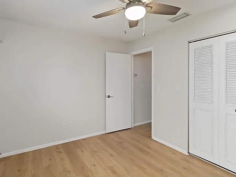 602 Rodeo Dr #602 — Photo 17