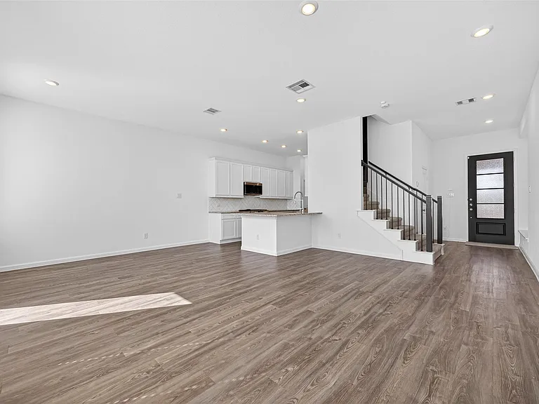 5703 Foggy Vine Ct — Photo 9