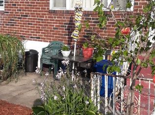 5724 Grays Ave, Philadelphia, PA 19143