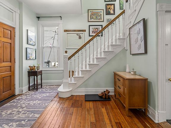 4th image of 3624 Woodbridge Pl