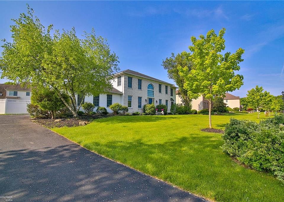 4740 Kathi Dr, Bethlehem, PA 18017 Zillow