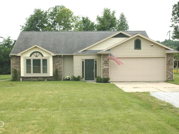 4011 W Till Rd, Fort Wayne, IN 46818