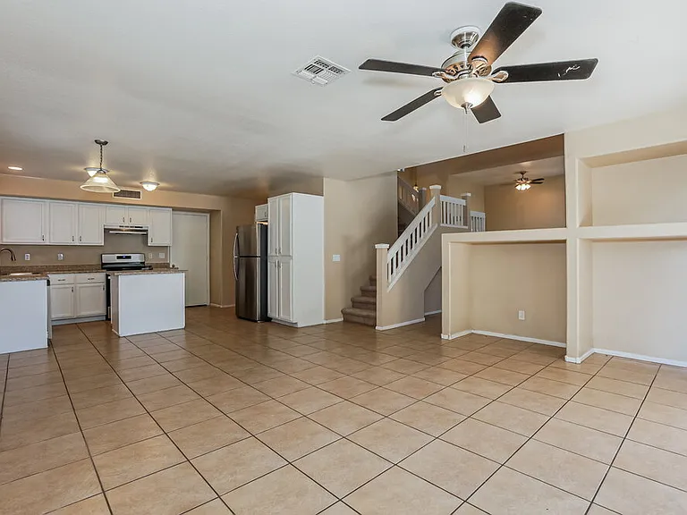919 W Juanita Ave — Photo 9
