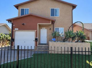732 E 74th St, Los Angeles, CA 90001