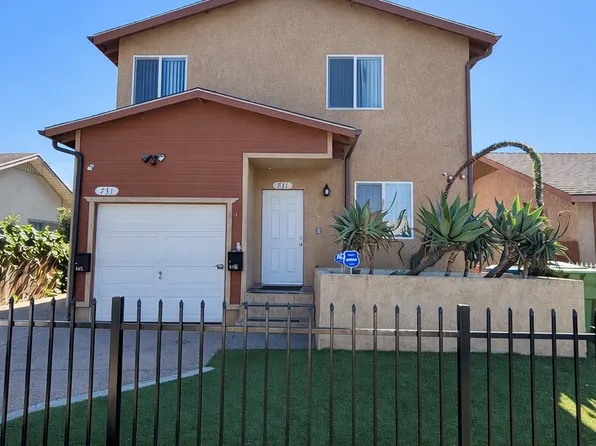 734 E 74th St, Los Angeles, CA 90001