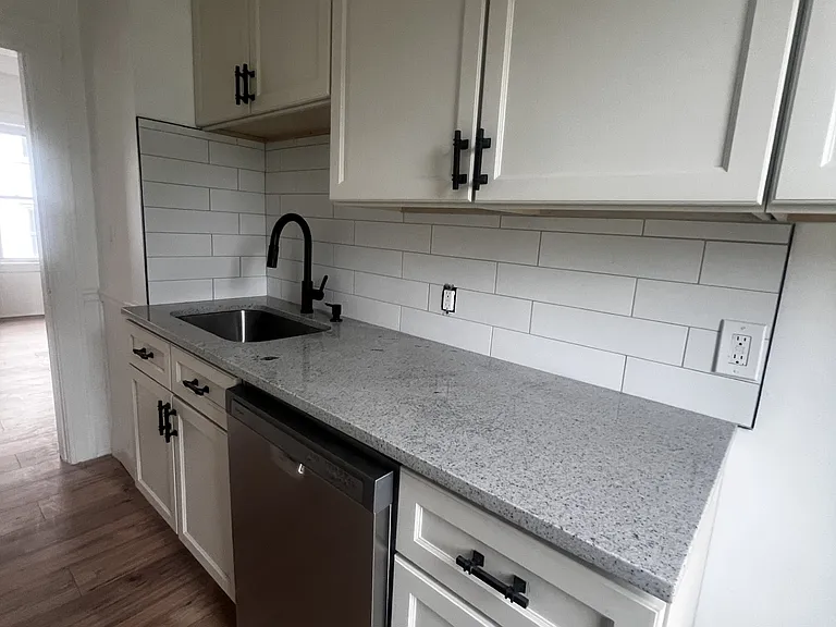 19 Reeves St #2 — Photo 15