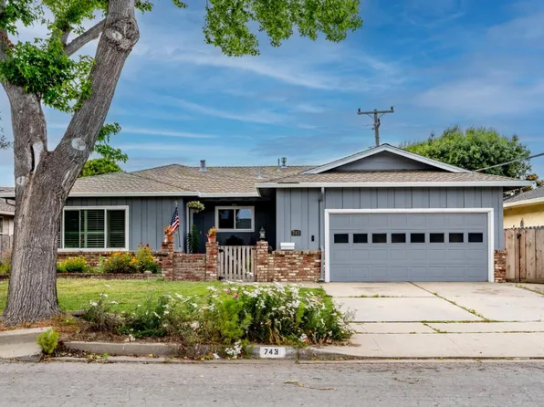 743 La Mesa Dr, Salinas, CA 93901
