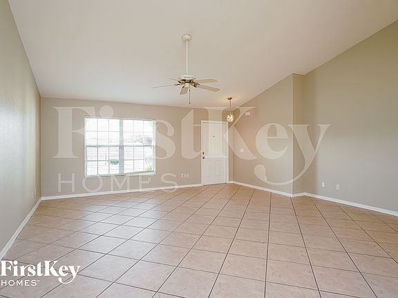2nd image of 2223 NE 1st Ter