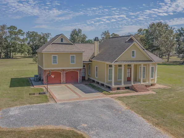 4423 Poydras Hwy, Breaux Bridge, LA 70517