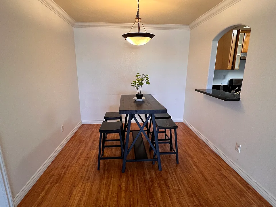 5022 Los Morros Way #337