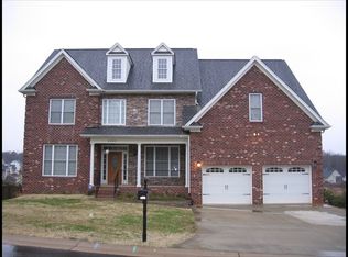 6685 Ridge Run Ct, Clemmons, NC 27012