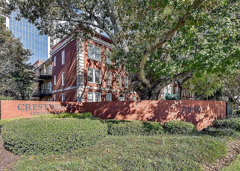 2nd image of 2840 Peachtree Rd NW APT 106