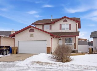 1368 N Maple Leaf Cres, Regina, SK S4X4J4