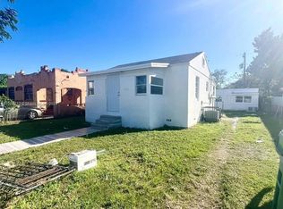1960 NW 49th St, Miami, FL 33142