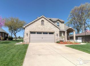 1280 Valetta Dr, Temperance, MI 48182
