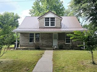 35 E Peachtree Ln, Hodgenville, KY 42748