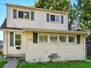2721 N 56th St, Milwaukee, WI 53210