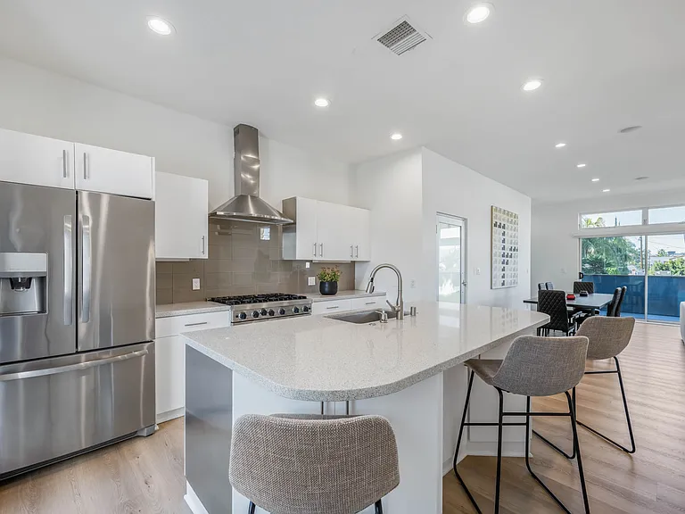 518 N Vista St — Photo 10