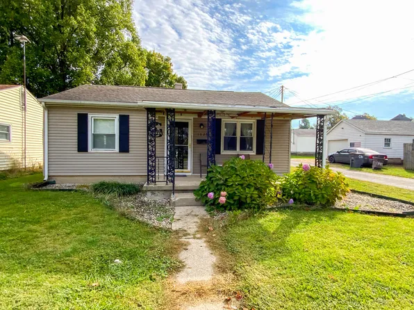 1020 N Jackson St, Rushville, IN 46173