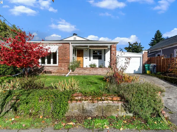 9541 N Syracuse St, Portland, OR 97203