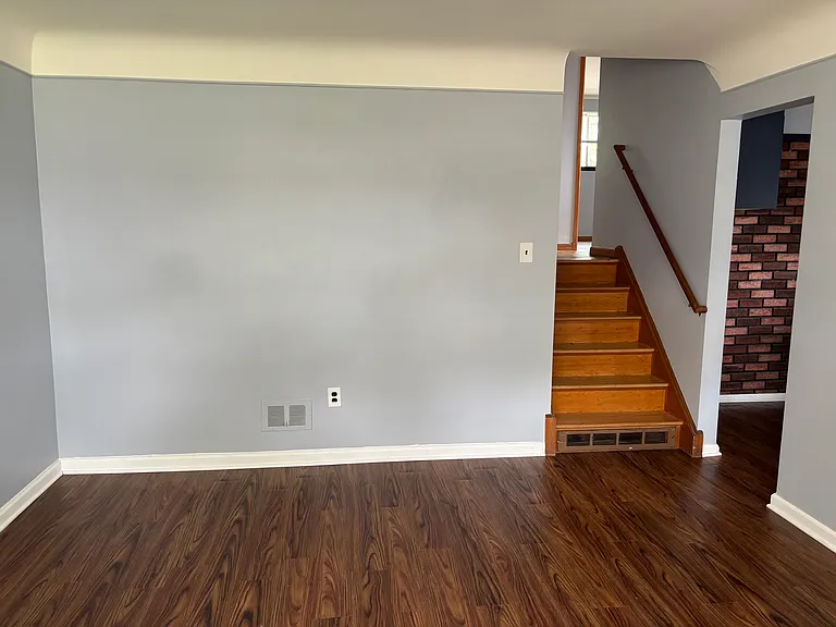 22740 Teppert Ave — Photo 7