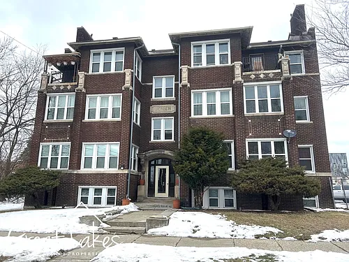 34 Hazelwood St Photo 1