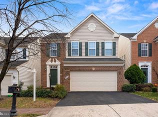 8009 George Fox Pl, Lorton, VA 22079