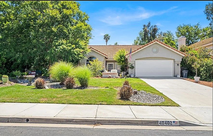 1st image of 40402 Yardley Ct