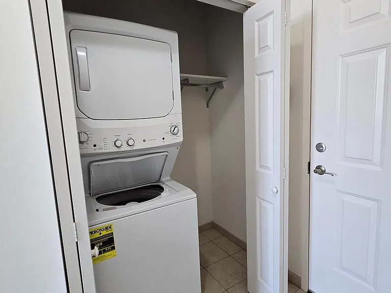 4368 Cresson St #302 — Photo 17