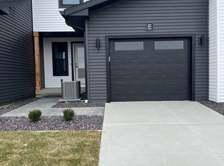 3536 Shepard Rd, Normal, IL 61761