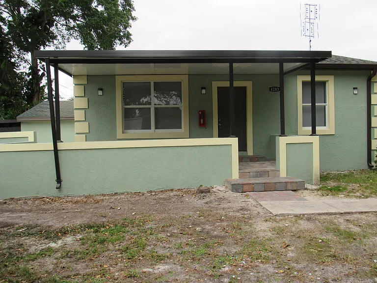 4283 Cocoanut Rd #1 — Photo 1